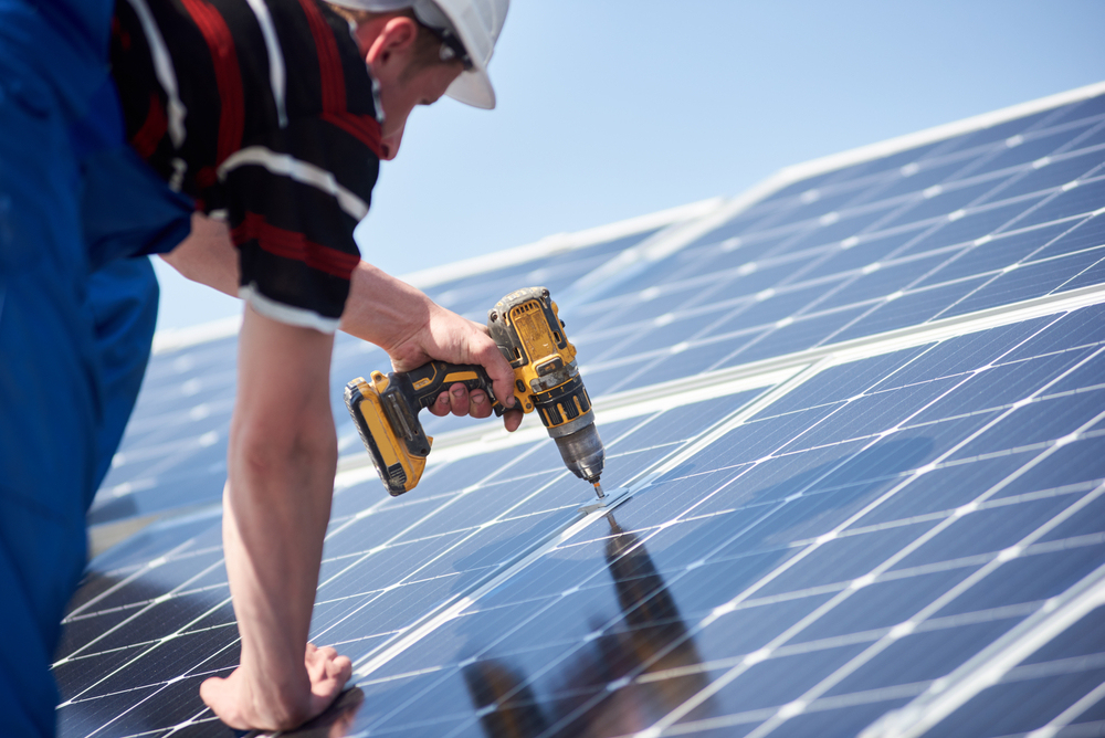 Le déroulement de l’installation de panneaux solaires